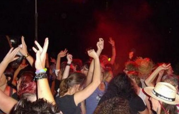 1000 ομοφυλόφιλες γυναίκες στη Λέσβο “ξεφαντώνουν” τον Σεπτέμβριο (βίντεο)