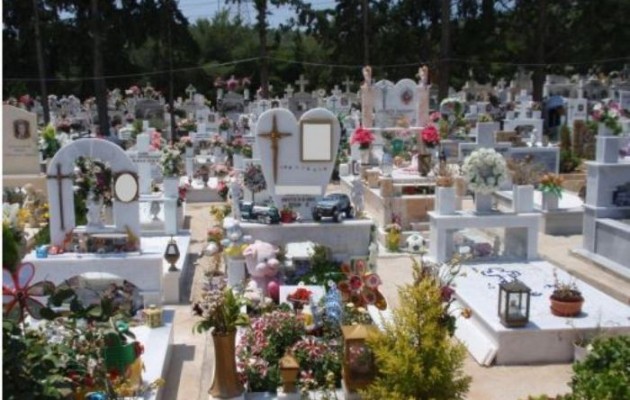 Χανιά: Έκλεβε γλάστρες από μνήματα