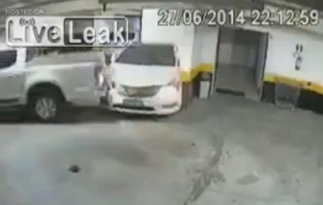 ΗΠΑ: Κοστίζει λίγο παραπάνω αλλά βρίσκεις χώρο να παρκάρεις (βίντεο)