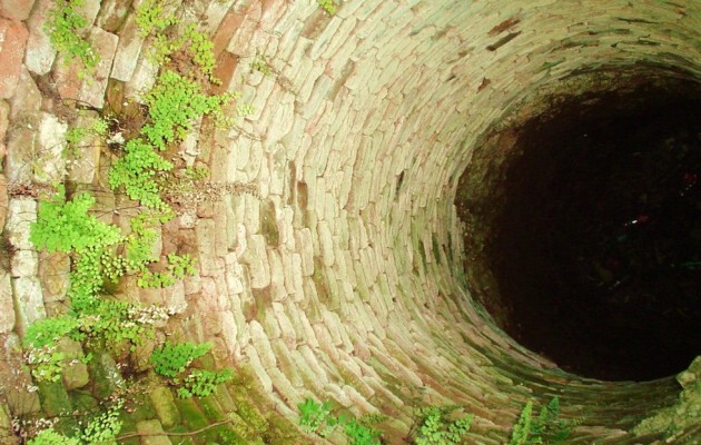 Μητέρα, γιος και γείτονας πνίγηκαν σε πηγάδι για να σώσουν σκυλάκι