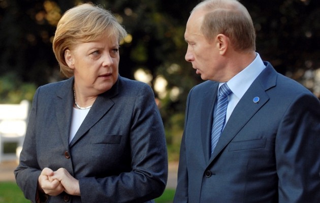 Η Μέρκελ καλεί τον Πούτιν να συγκρατήσει τους φιλορώσους αυτονομιστές