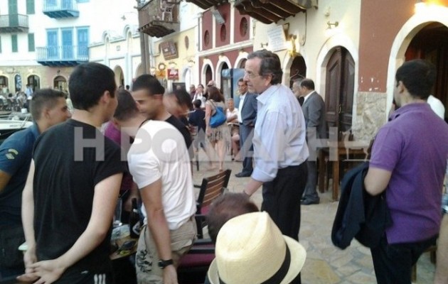 Ο Σαμαράς έκανε το πρώτο του μπάνιο στο Καστελόριζο