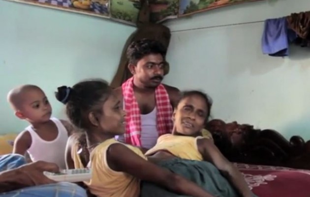 Ινδία: Οι σιαμαίες αγάπησαν τον ίδιο άντρα (βίντεο)