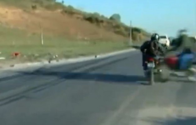 Βραζιλία: “Φοβάμαι ότι θα τρακάρω” πρόλαβε να πει και… τράκαρε (βίντεο)