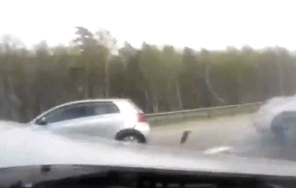 ΗΠΑ: Κοιμήθηκε την ώρα που… οδηγούσε και το κατέγραψε σε βίντεο