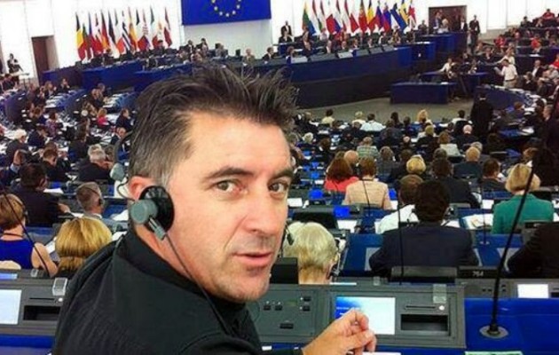 Τους στείλαμε στην Ευρωβουλή για να βγάζουν… selfie