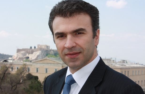 Ζώης: Προβοκάτορες όσοι προτείνουν τον Καραμανλή για Πρόεδρο