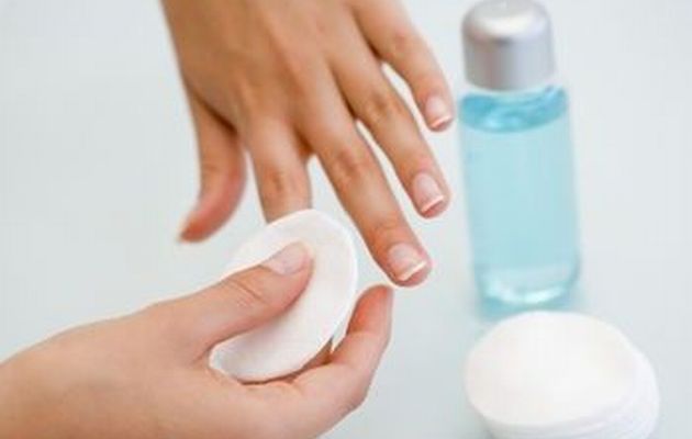 Εύκολα και σπιτικά! Φτιάξε μόνη σου ασετόν