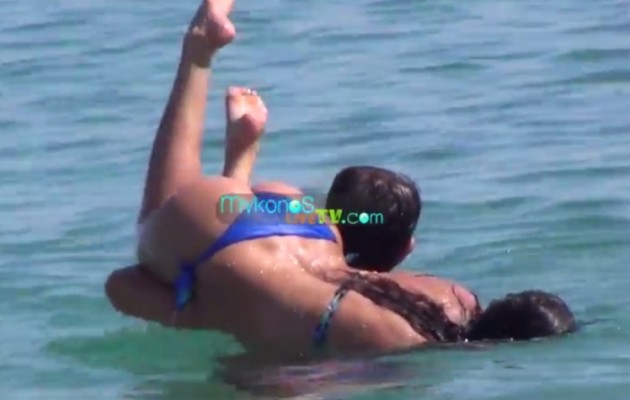 Μόνο που δεν το έκανε μπροστά σε όλους η Δήμητρα Αλεξανδράκη