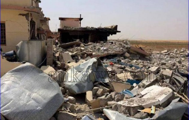 Δείτε τα πρώτα βίντεο από τους βομβαρδισμούς στο Ισλαμικό Κράτος (βίντεο)