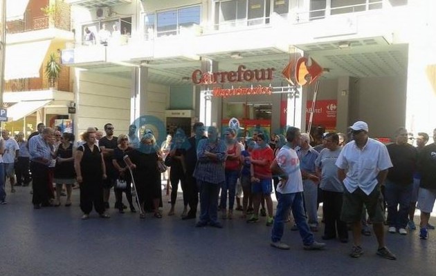 Δολοφονία Μάνη: Ένταση και απειλές στα δικαστήρια (βίντεο)