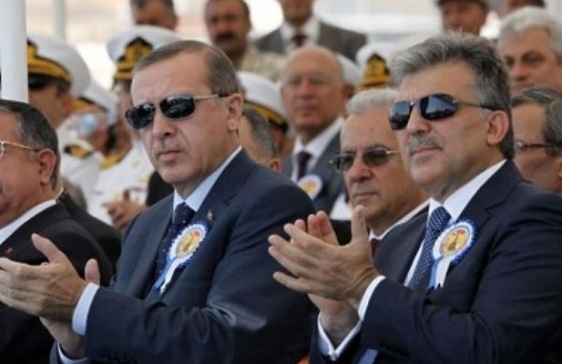 H Τουρκία έχει δύο… Προέδρους