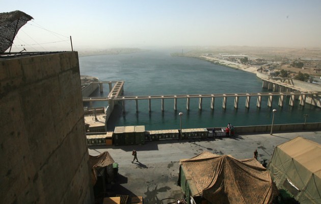 Με κατακλυσμιαίο τσουνάμι ύψους 20 μέτρων απειλείται το Ιράκ