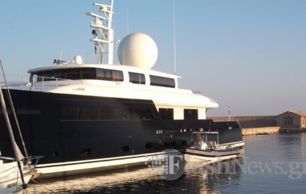 Το σούπερ γιοτ Galileo G στο λιμάνι των Χανίων (φωτογραφίες)