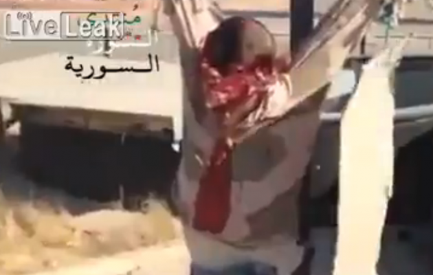 Φρίκη: Το Ισλαμικό Κράτος σταύρωσε άλλους δύο ανθρώπους (βίντεο)