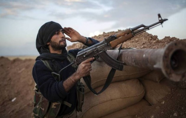 Έκτακτη αποστολή όπλων στους Κούρδους του Ιράκ