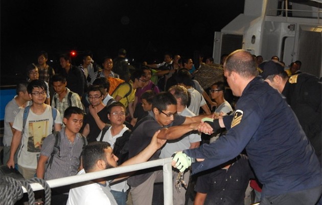 Φωτορεπορτάζ από το χρονικό της διάσωσης των Ελλήνων από την Λιβύη