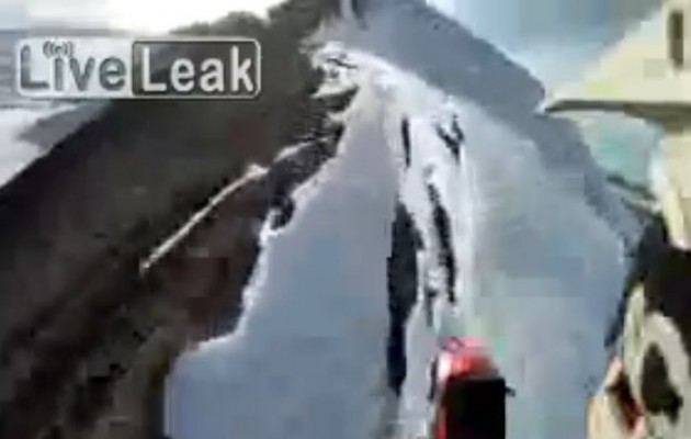 ΗΠΑ: Ήθελε να αυτοκτονήσει με την μηχανή αλλά δεν τα κατάφερε (βίντεο)