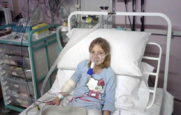 Το κορίτσι – μοντέλο που μπορεί να πεθάνει και από απλή γρίπη