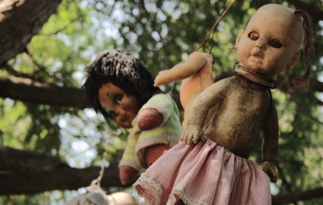 Το νησί με τις κούκλες: Ο τραγικός μύθος που οδήγησε στην τουριστική ανάπτυξη (φωτογραφίες)