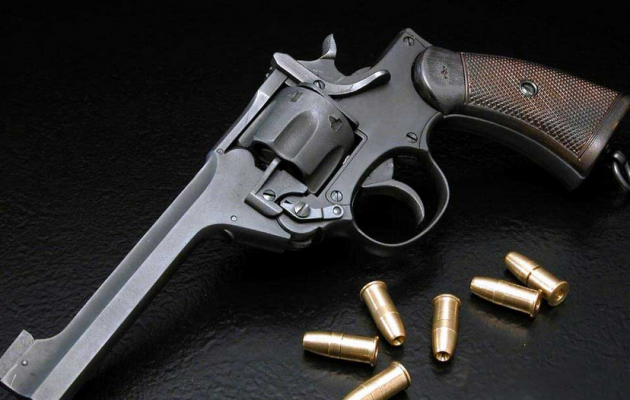 Αστυνομικός πυροβόλησε την κόρη του – Την πέρασε για ληστή