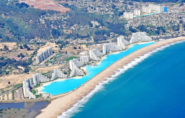 Η μεγαλύτερη πισίνα στον κόσμο (φωτογραφίες)