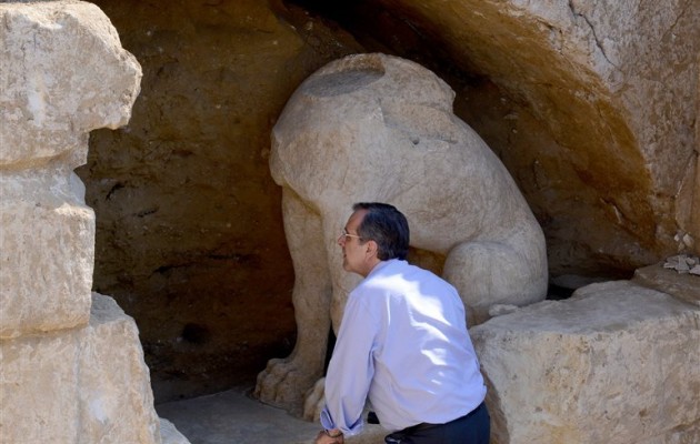 Η ζωή εν τάφω με εντολή Σαμαρά