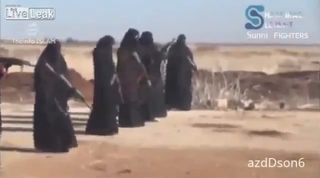 Με μπούρκα και καλάσνικοφ οι γυναίκες φονιάδες του ISIS (βίντεο)