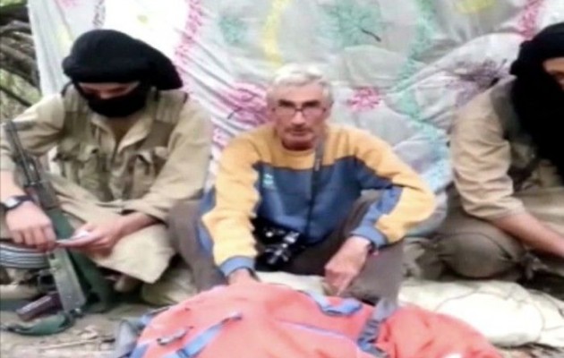 Γνήσιο το βίντεο με Γάλλο όμηρο των τζιχαντιστών