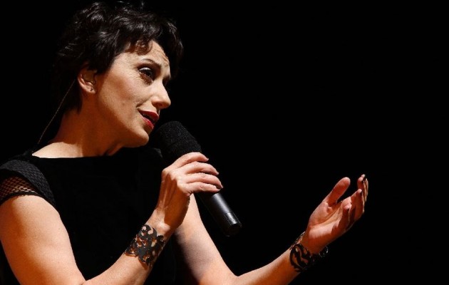 Η Λουθ Κασάλ ανοίγει την ψυχή της στο ελληνικό κοινό