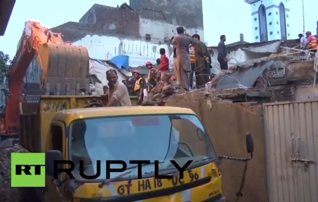 10 νεκροί από κατάρρευση στέγης σε τζαμί (βίντεο)