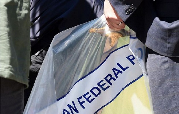 Με αυτό το σπαθί θα αποκεφάλιζαν οι τζιχαντιστές στην Αυστραλία (φωτογραφίες)