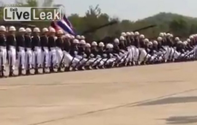 Στρατιωτικές επιδείξεις… άλλου τύπου (βίντεο)