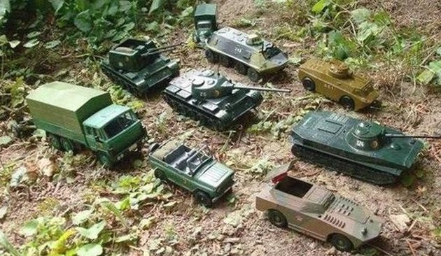 Δείτε το τρολάρισμα της ρωσικής πρεσβείας σε Ουκρανούς και ΝΑΤΟ