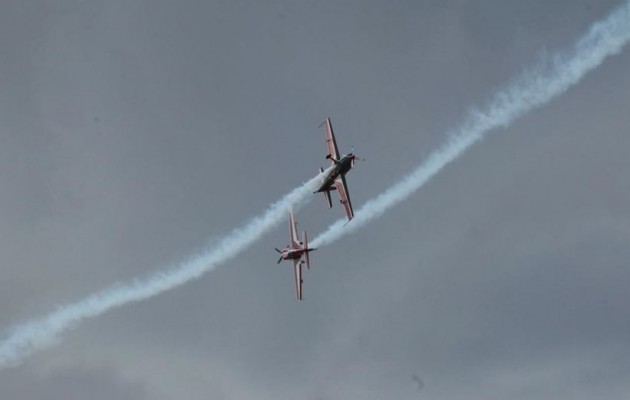 Μοναδικό θέαμα από τους πιλότους του Athens Flying Week (βίντεο)