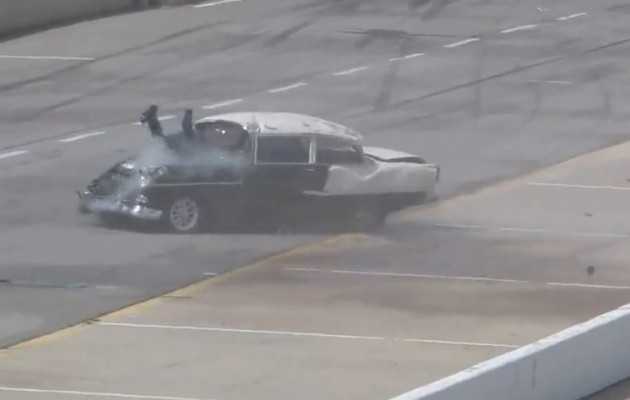 Το πιο τρελό ατύχημα σε αγώνες αυτοκινήτου (βίντεο)