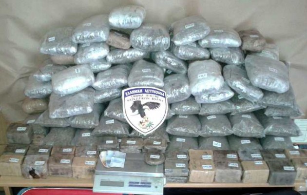 Πιάστηκε τριάδα που προμήθευε με χασίς Θεσσαλονίκη και Κοζάνη