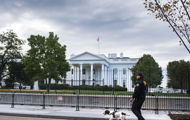 Φάρσα για βόμβα έφερε πανικό στον Λευκό Οίκο