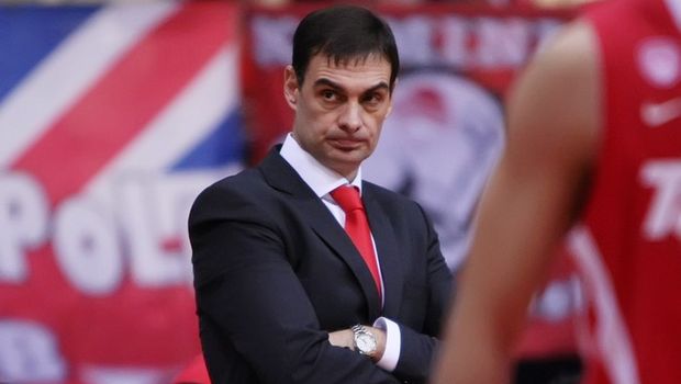Παραιτήθηκε από τον πάγκο του Ολυμπιακού ο Γιώργος Μπαρτζώκας