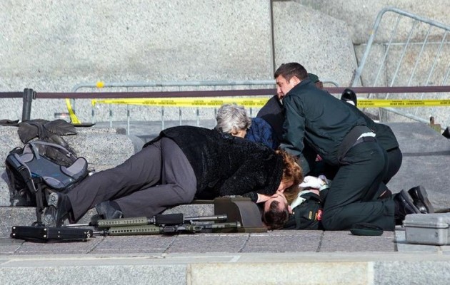 Καναδάς: Νεκρός ο στρατιώτης που τραυματίστηκε στην Οτάβα (βίντεο)