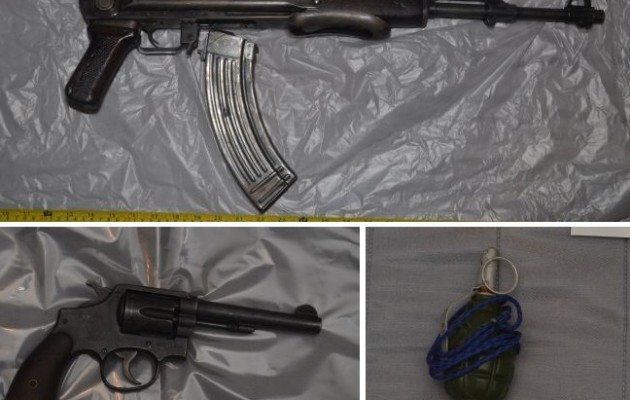 Νέα γιάφκα στο Βύρωνα – Σχεδίαζαν επίθεση σε εφοπλιστή (φωτογραφίες)