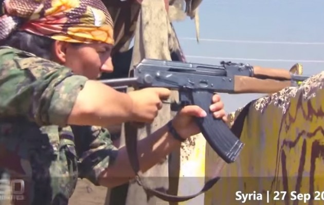Κορυφαίο βίντεο: Οι Κούρδισσες σκορπάνε θάνατο στους τζιχαντιστές