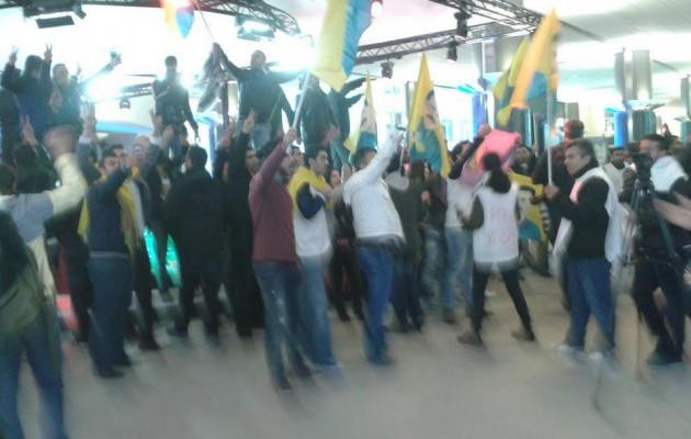 Κούρδοι πολιορκούν το Ευρωπαϊκό Κοινοβούλιο στις Βρυξέλλες