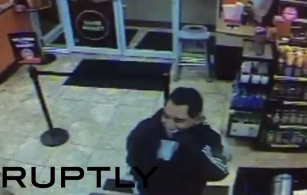 Ο “Ομπάμα” έκλεψε μαγαζί με ντόνατς (βίντεο)
