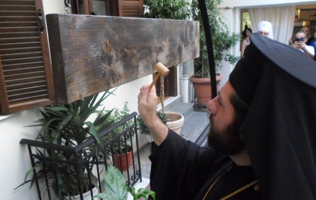 Στο Μεταξουργείο γίνονται θαύματα, λένε οι πιστοί!