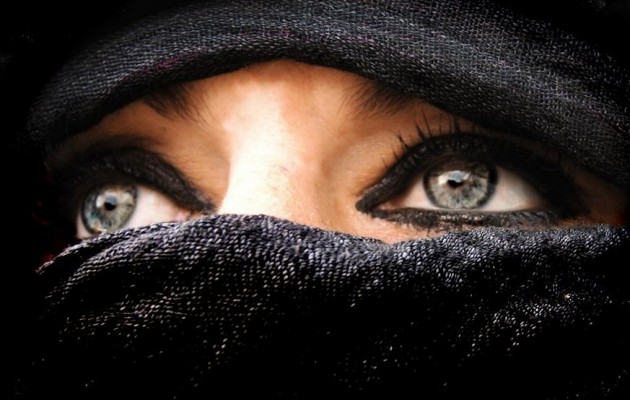 Σαουδική Αραβία: Τα ωραία μάτια θα… τιμωρούνται