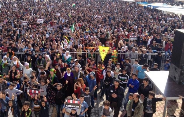 Από την Ονδούρα έως το Αφγανιστάν στηρίζουν τους Κούρδους (φωτο)