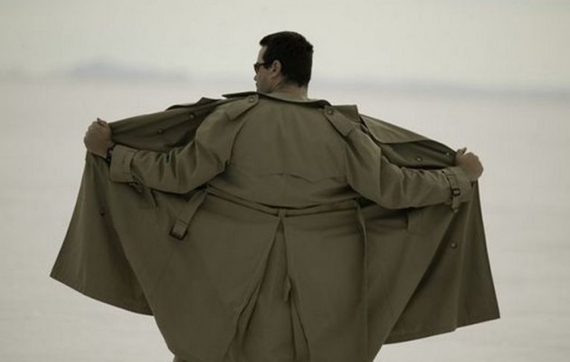 Έβαζε αγγελίες για ακίνητο και εμφανιζόταν… γυμνός