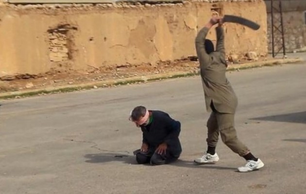 Το Ισλαμικό Κράτος αποκεφάλισε άνδρα επειδή ήταν Ισμαηλίτης (φωτογραφίες)