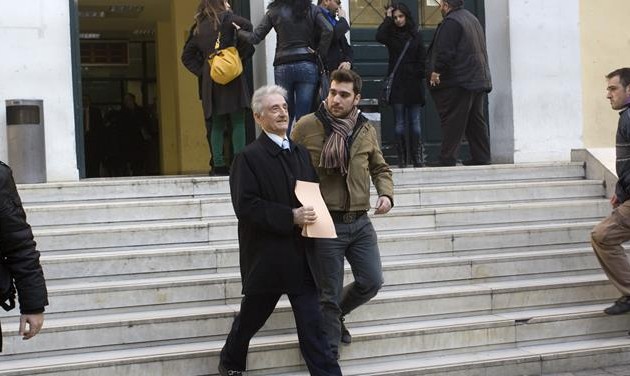 Μίζες – Εξοπλιστικά: Ελεύθερος με περιοριστικούς όρους ο Κάντας